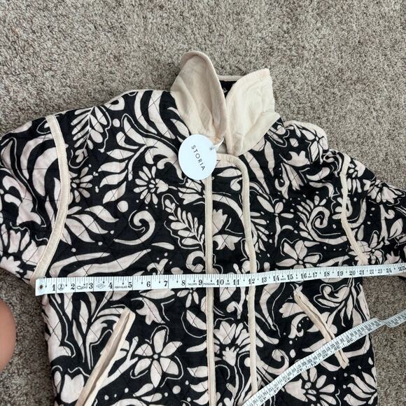 NWT Storia Quilted Jacket Sz M Paisley Printed Black Beige Grannycore - Picture 5 of 11